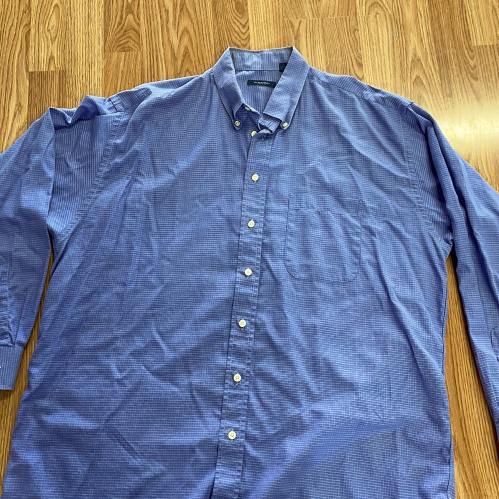 Men’s Burberry button down